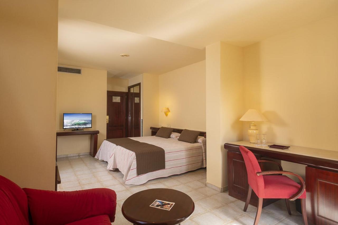 Hotel Guitart Rosa - Adults Only Λορέτ Ντε Μαρ Εξωτερικό φωτογραφία